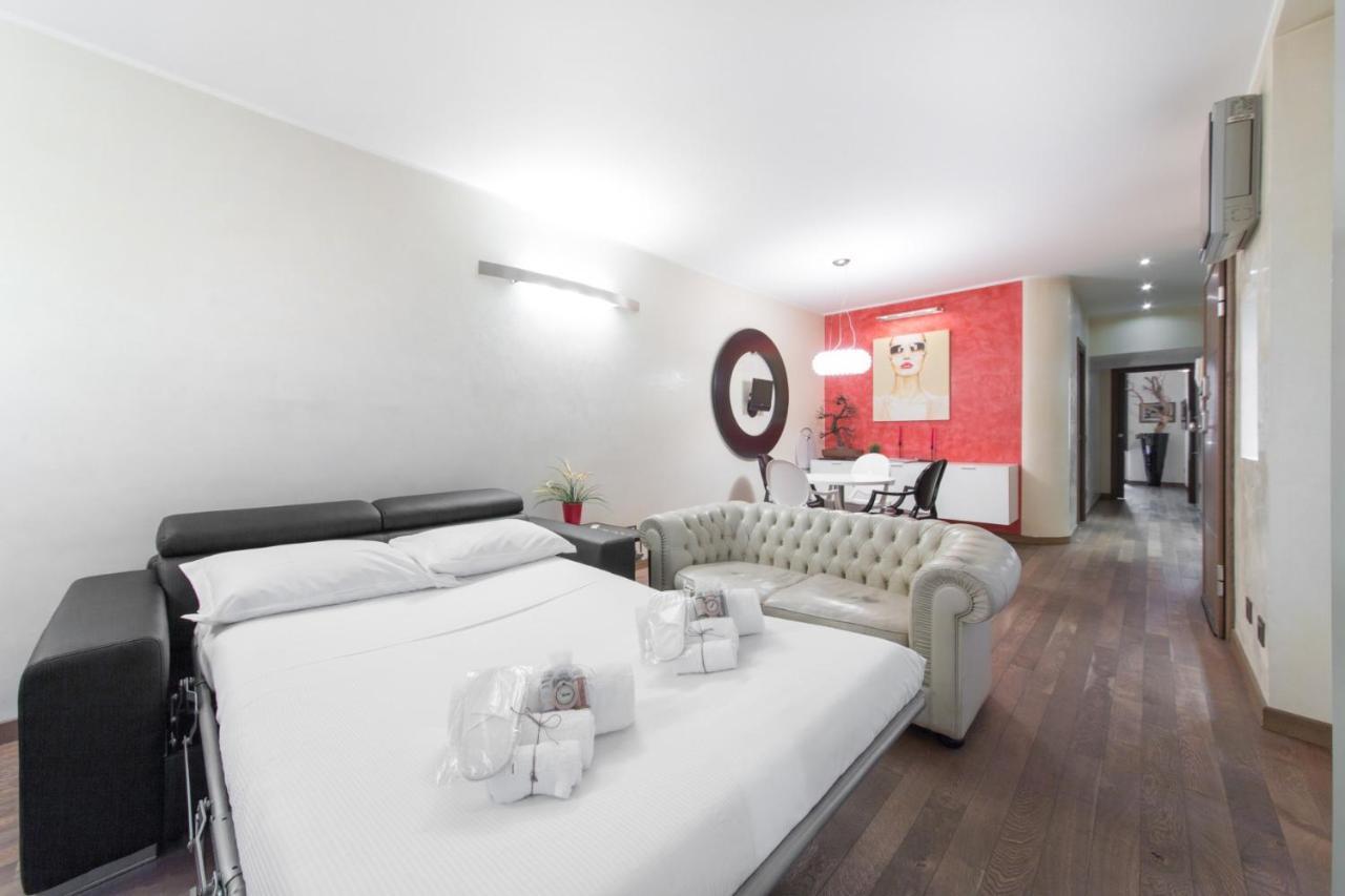 Stylish Suite In Fashion District - Corso Venezia Milan Exterior photo