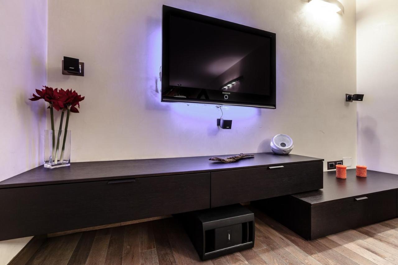 Stylish Suite In Fashion District - Corso Venezia Milan Exterior photo