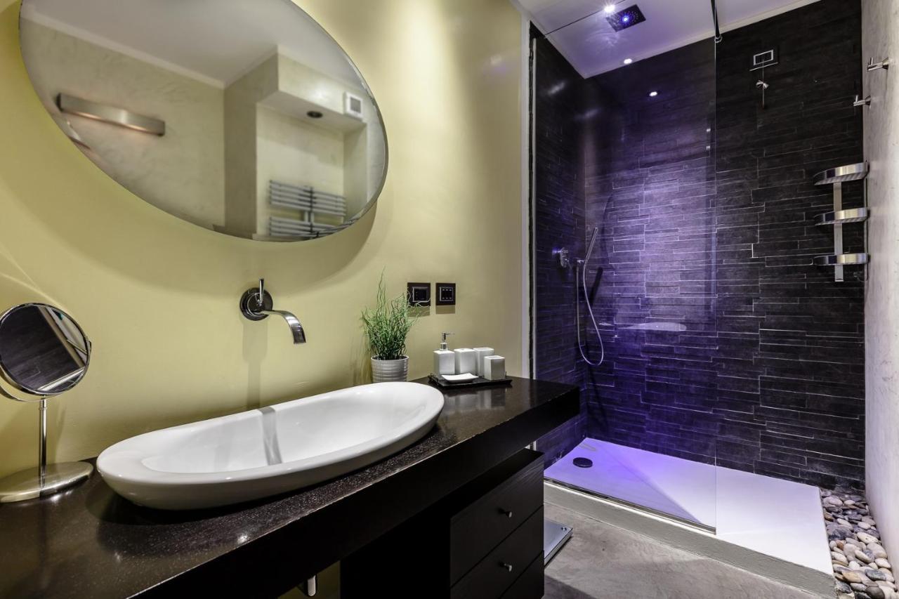 Stylish Suite In Fashion District - Corso Venezia Milan Exterior photo